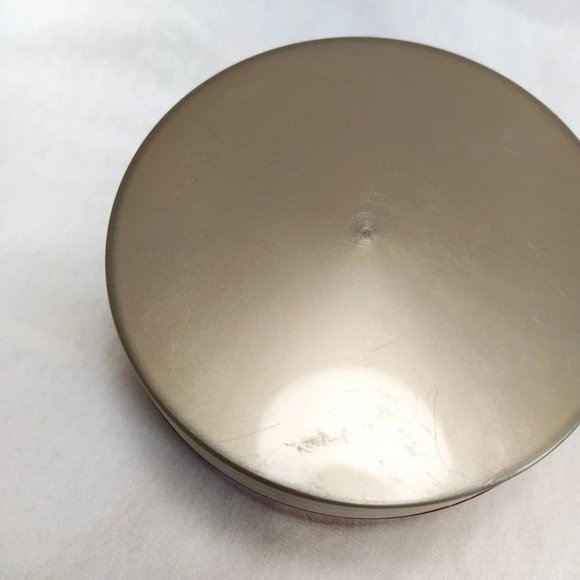 Mary Kay Illuminea Body Souffle (Moisturizer with Whipped Shea Cream) - Picture 11 of 12